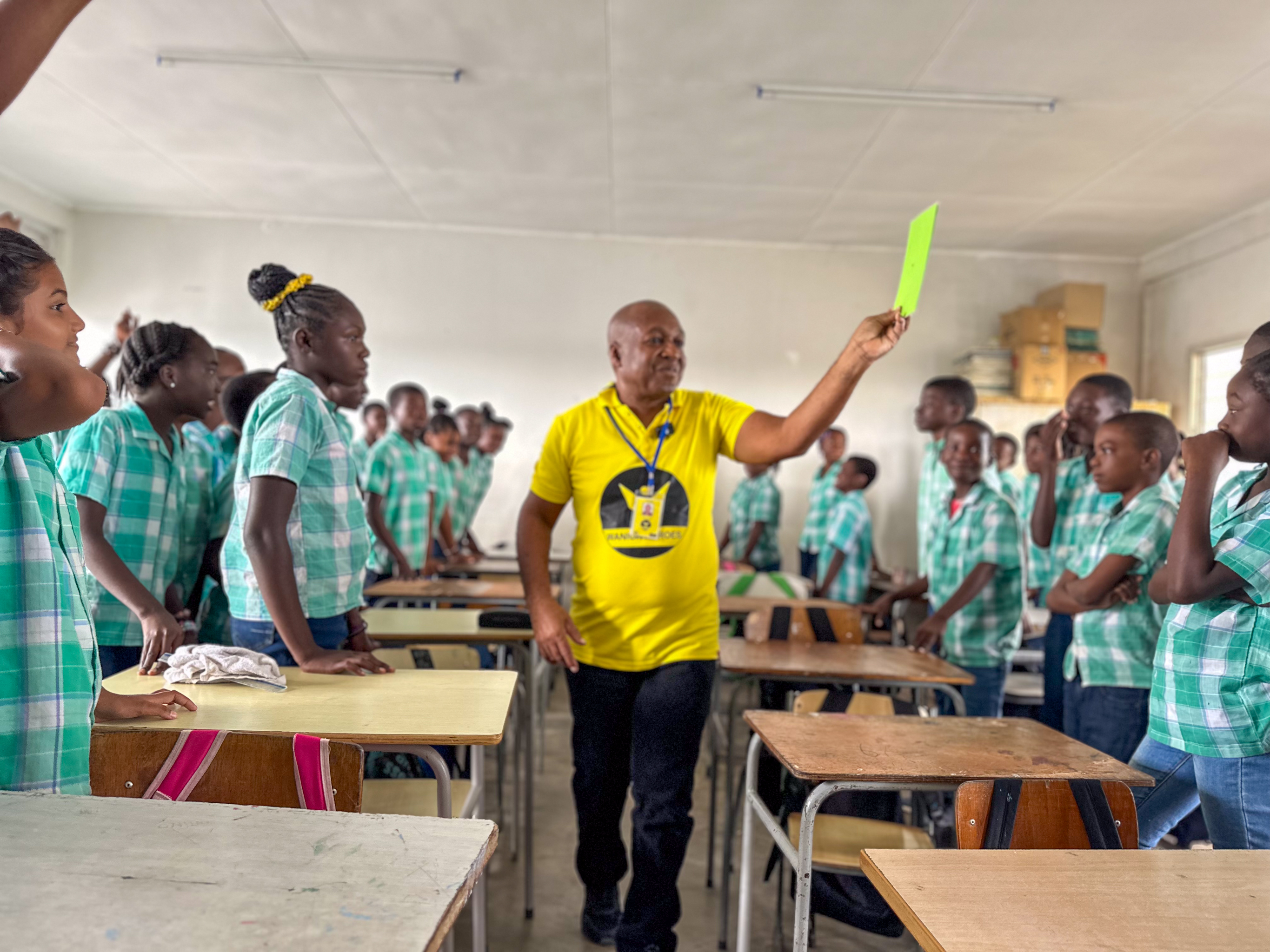 Staatsolie invests in the youth of Wanica