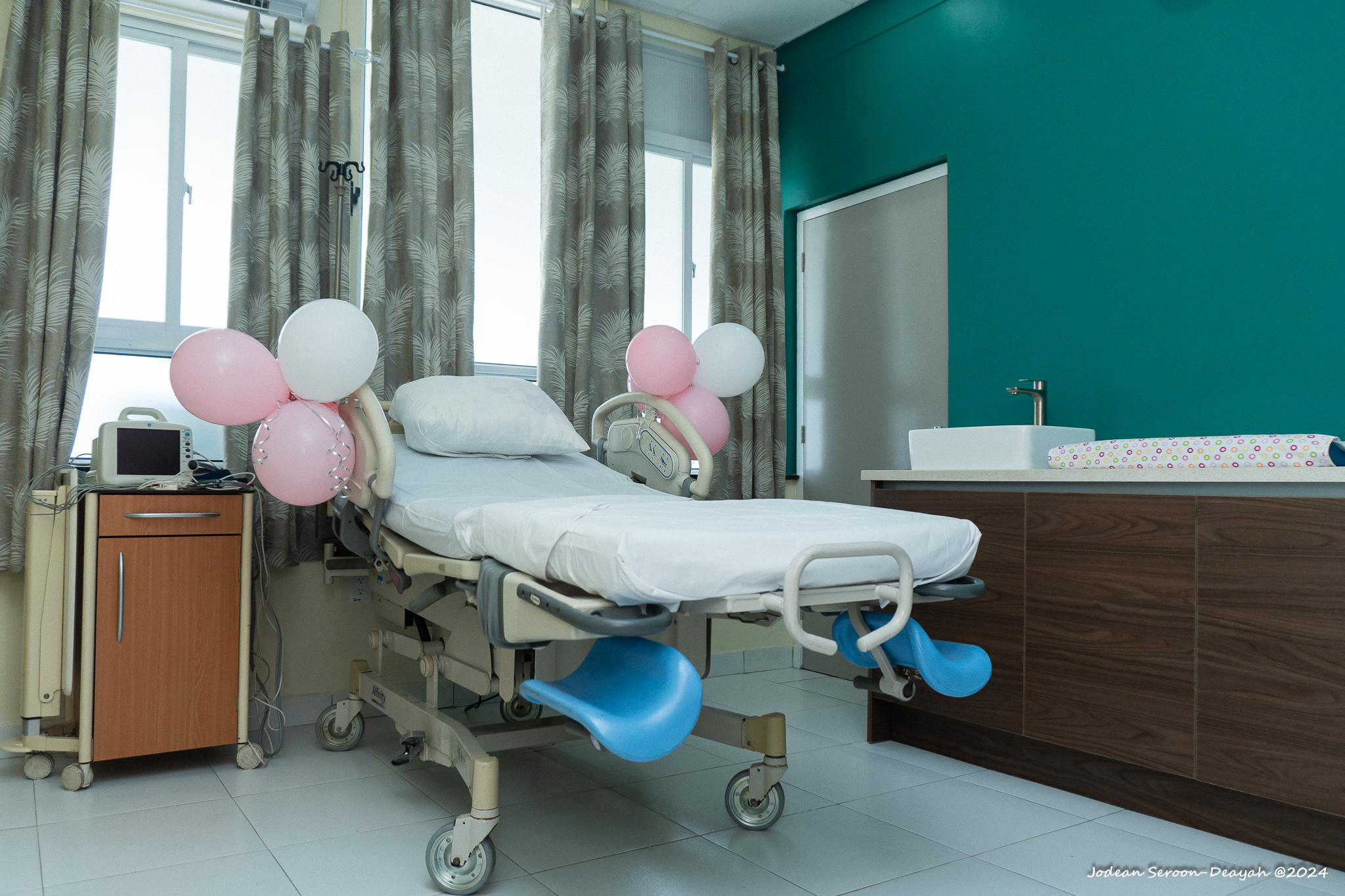 Staatsolie Invests in High-Care Delivery Room at St. Vincentius Hospital